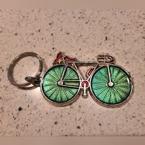 NWOT Metal bicycle key ring